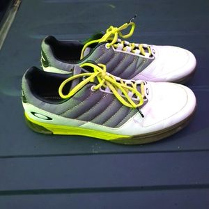 Oakley golf shoes mens size 11